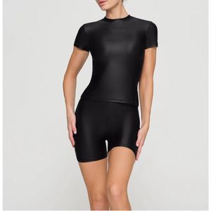 SKIMS Shine Jersey T-Shirt Shirt Size M Black onyx